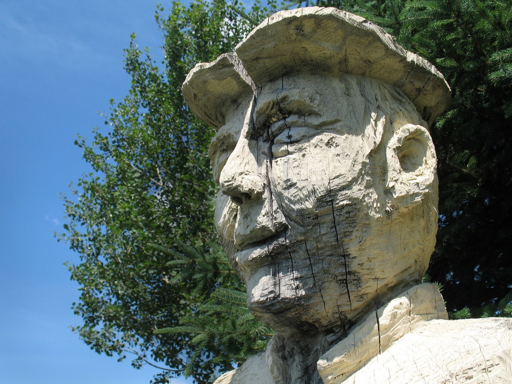 Statue of Acadian man.