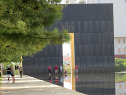 9:03 Gate with visitors