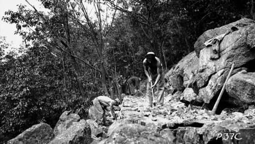 Creating hiking trail (SNP 1298)