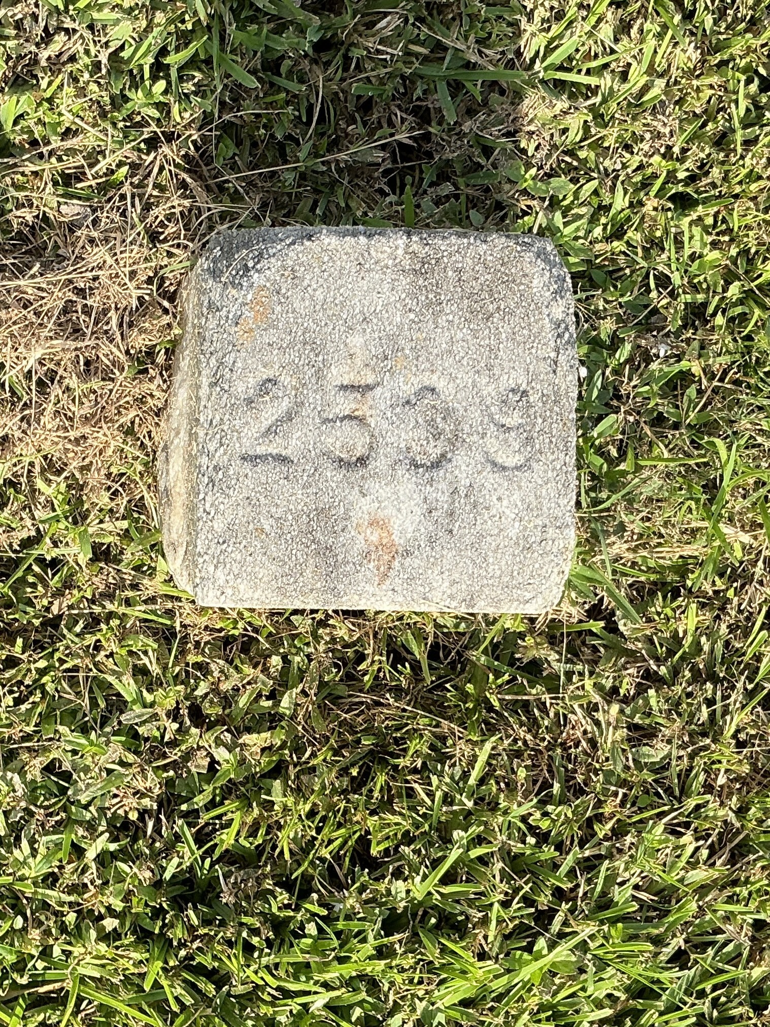 Top of flat marble marker