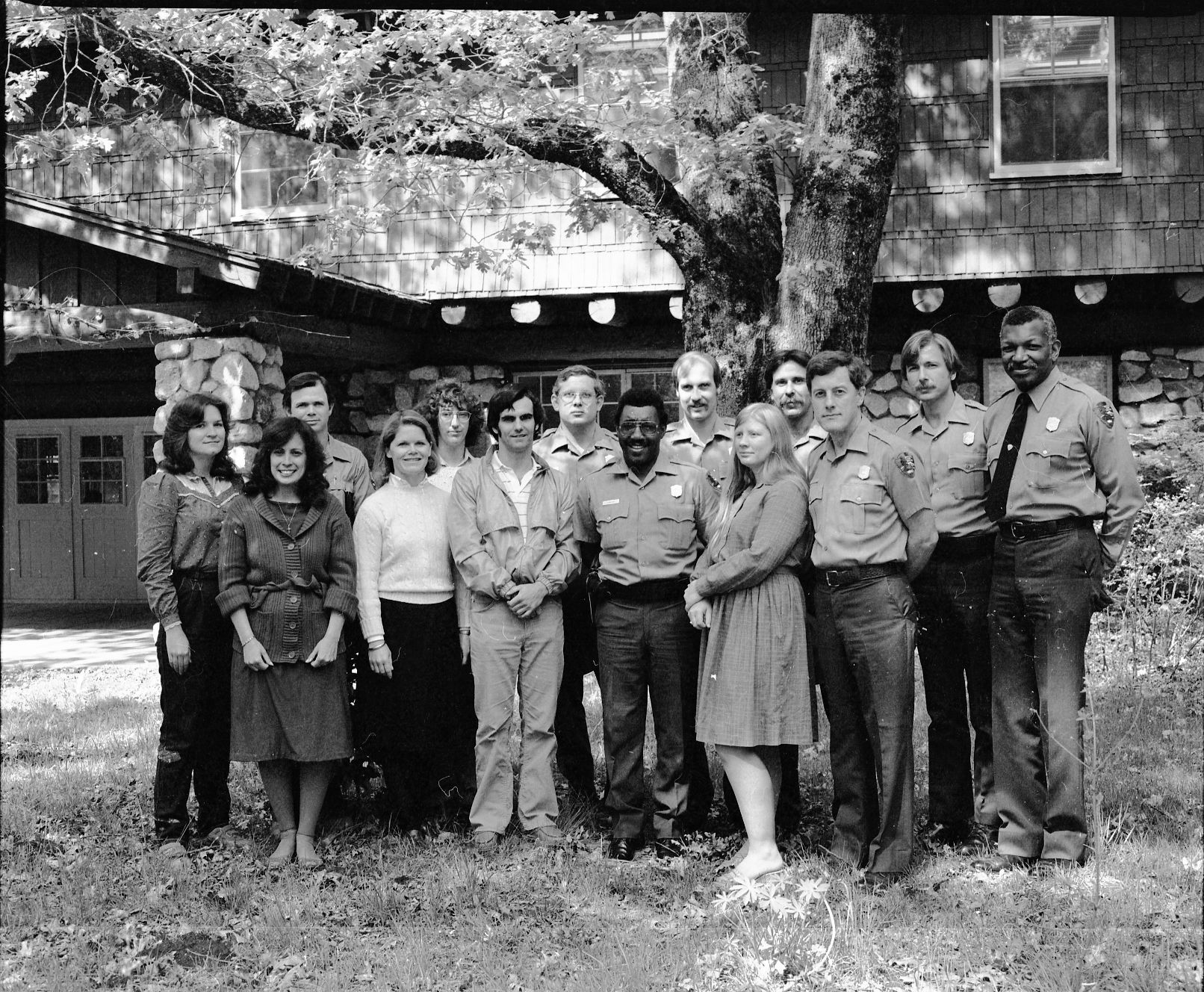 Individuals earning 10 years in NPS awards. L to R: Back Row: Dana Jackson, Larry Harris, Chris Thorpe, Mike Lalone, Dan Horner, Don Coehlo, Gary Gissell and Jim Laney (Assist. Supt.); Front Row: MaryLou Cant, Lisa Dapprich, Bob Carroll, Jim Lee, Maggie Price, and Bob Binnewies (Supt.)