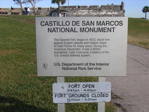 Signs at Castillo de San Marcos National Monument in January 2008