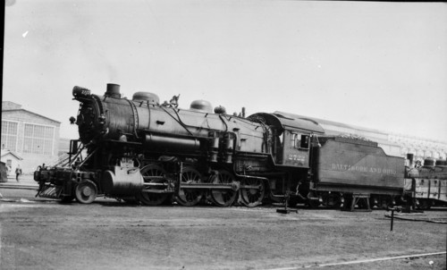 Baltimore & Ohio no. 2722 [2-8-0]