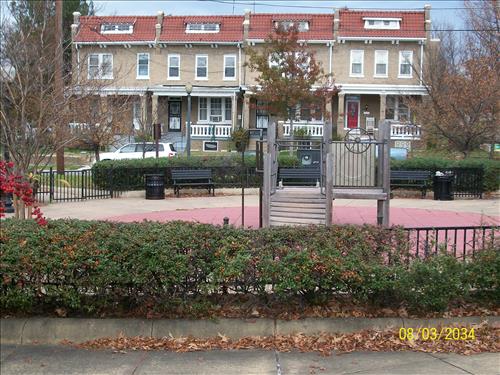 Proposed Grant Circle Playground Replacement Project 11/2011