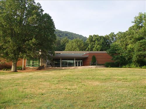 Visitor Center photovoltaic project at Kennesaw Mountain National Battlefield Park in 2009 and 2010