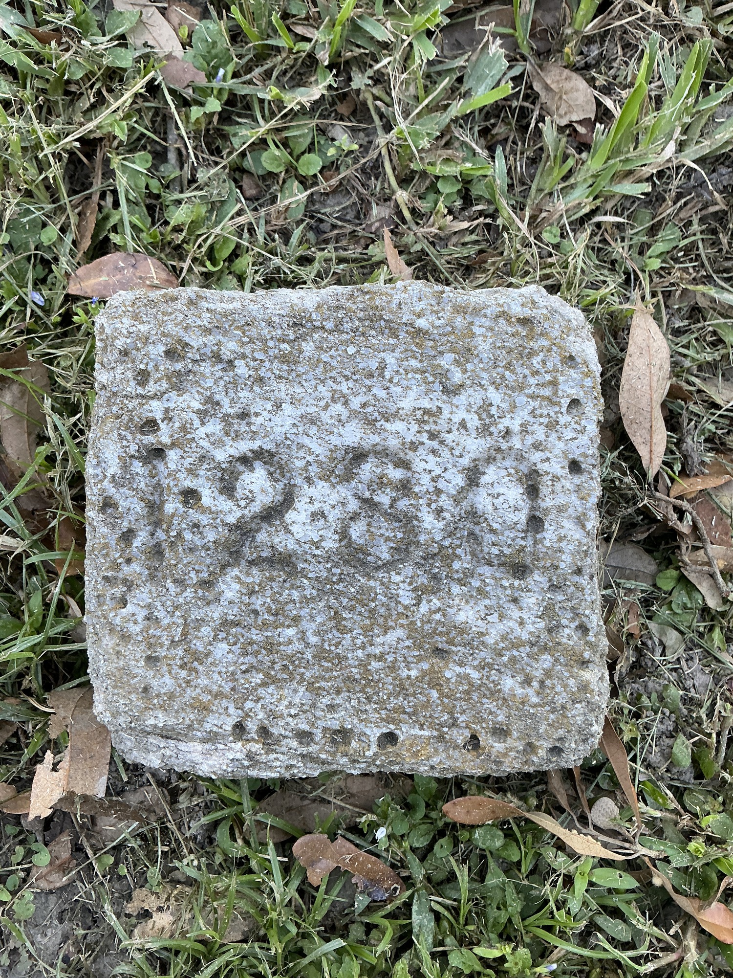 Top of flat marble marker