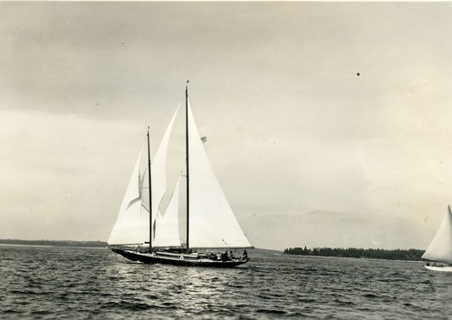 BLUE HILL REGATTA - SAILING SCHOONER