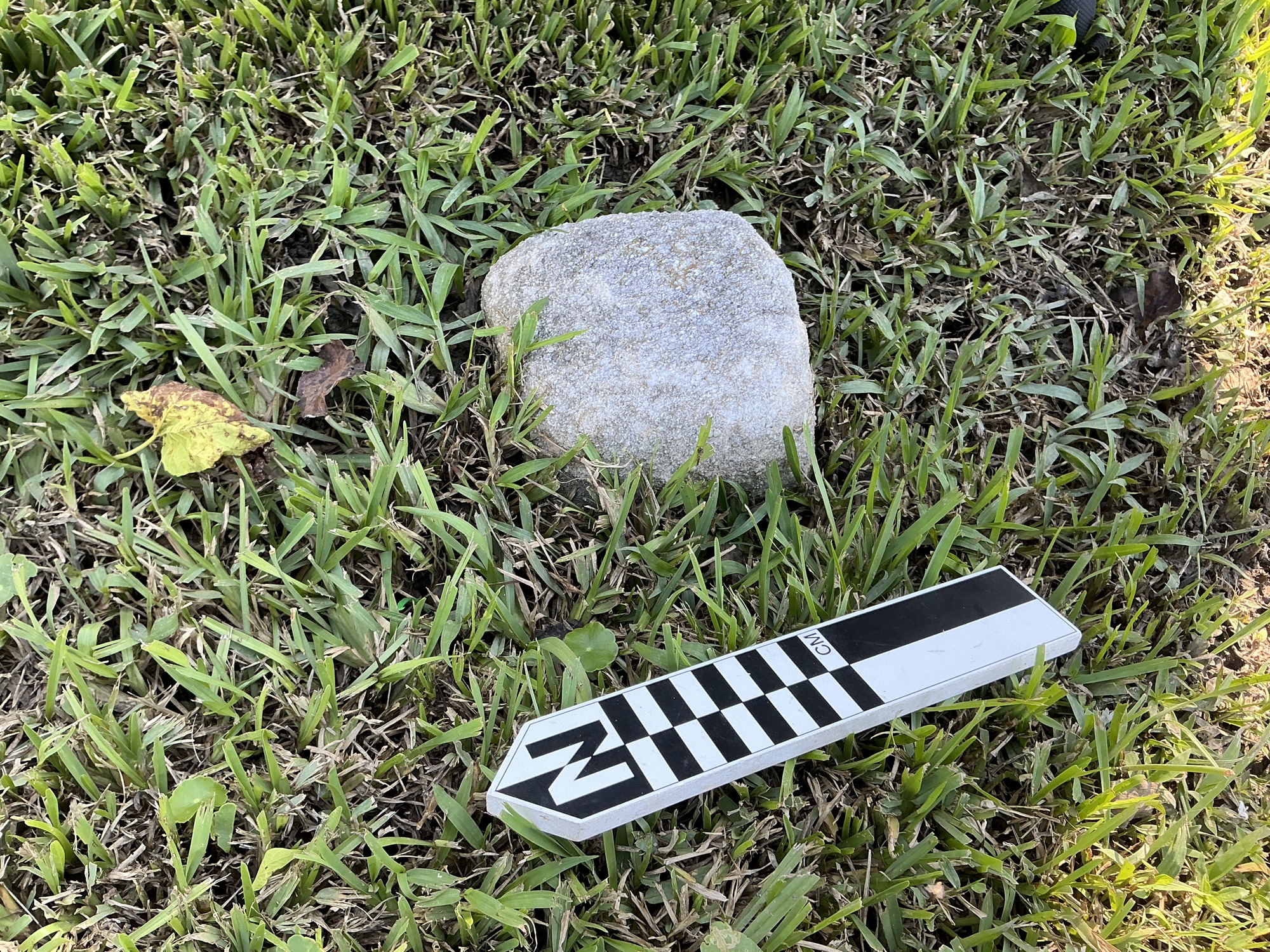 Extra image of flat marble marker
