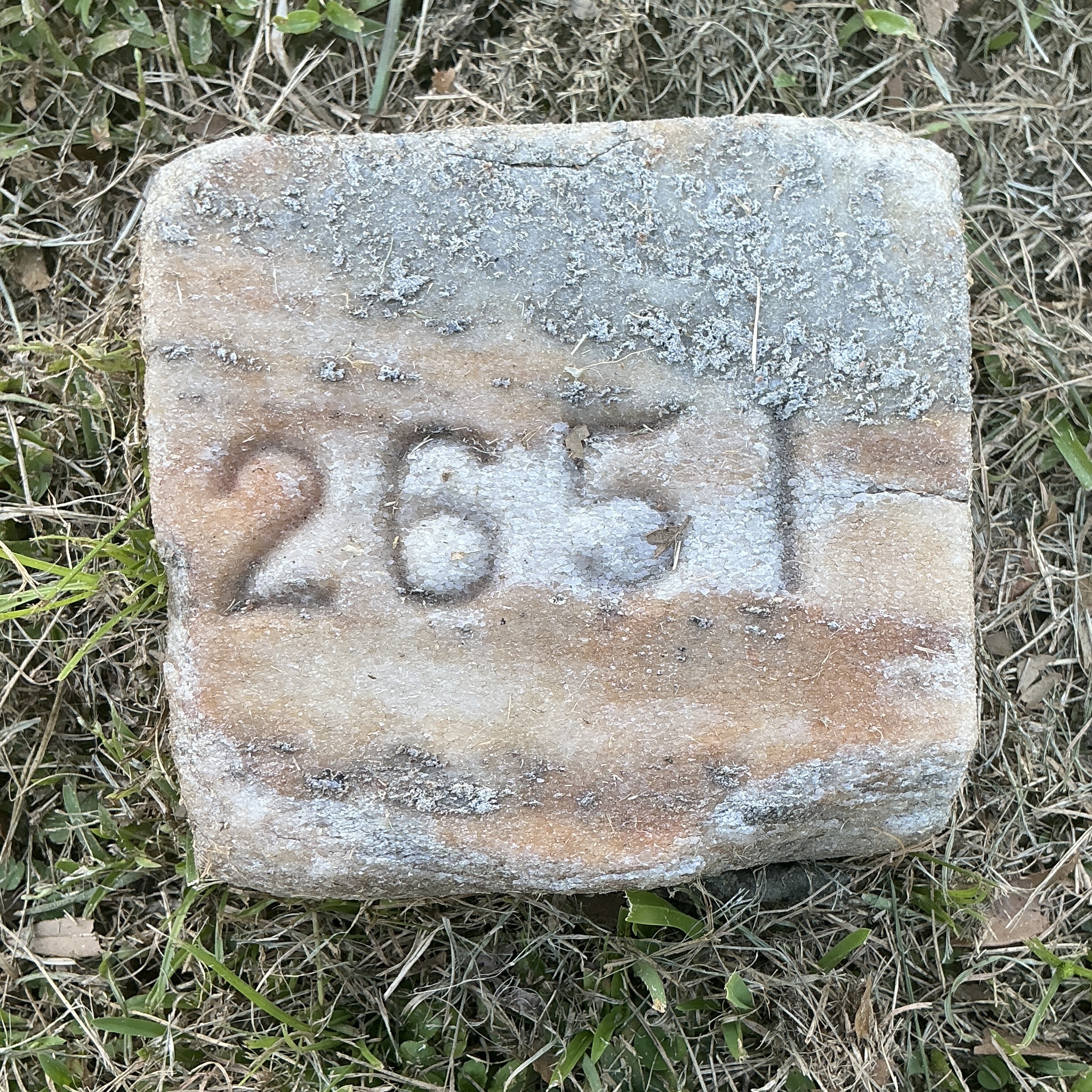 Top of flat marble marker
