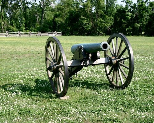 Watt House from different angles at Richmond National Battlefield Park, May 2004