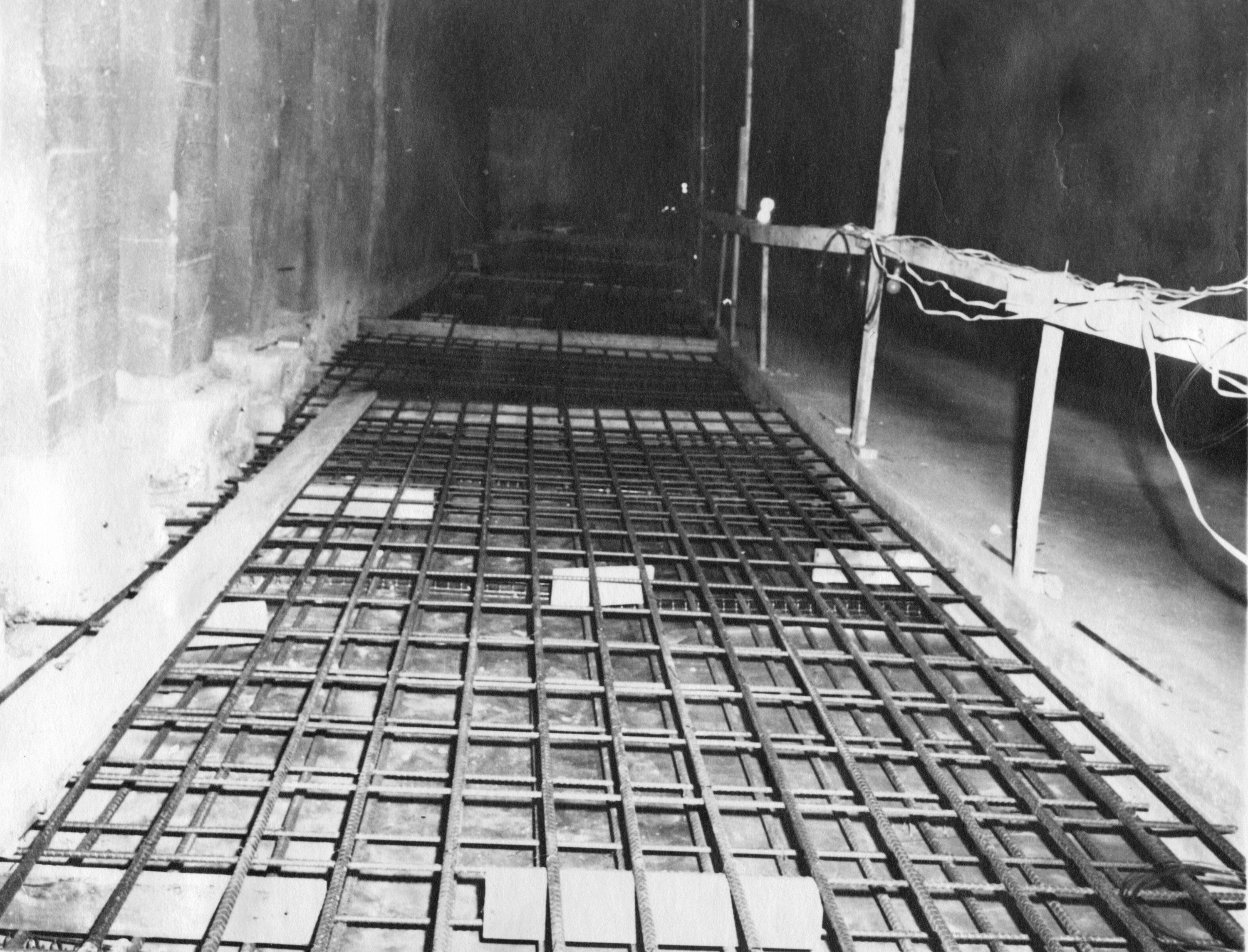 Repair work being done in Zion-Mt. Carmel tunnel at place of rock fall damage in Gallery #3.