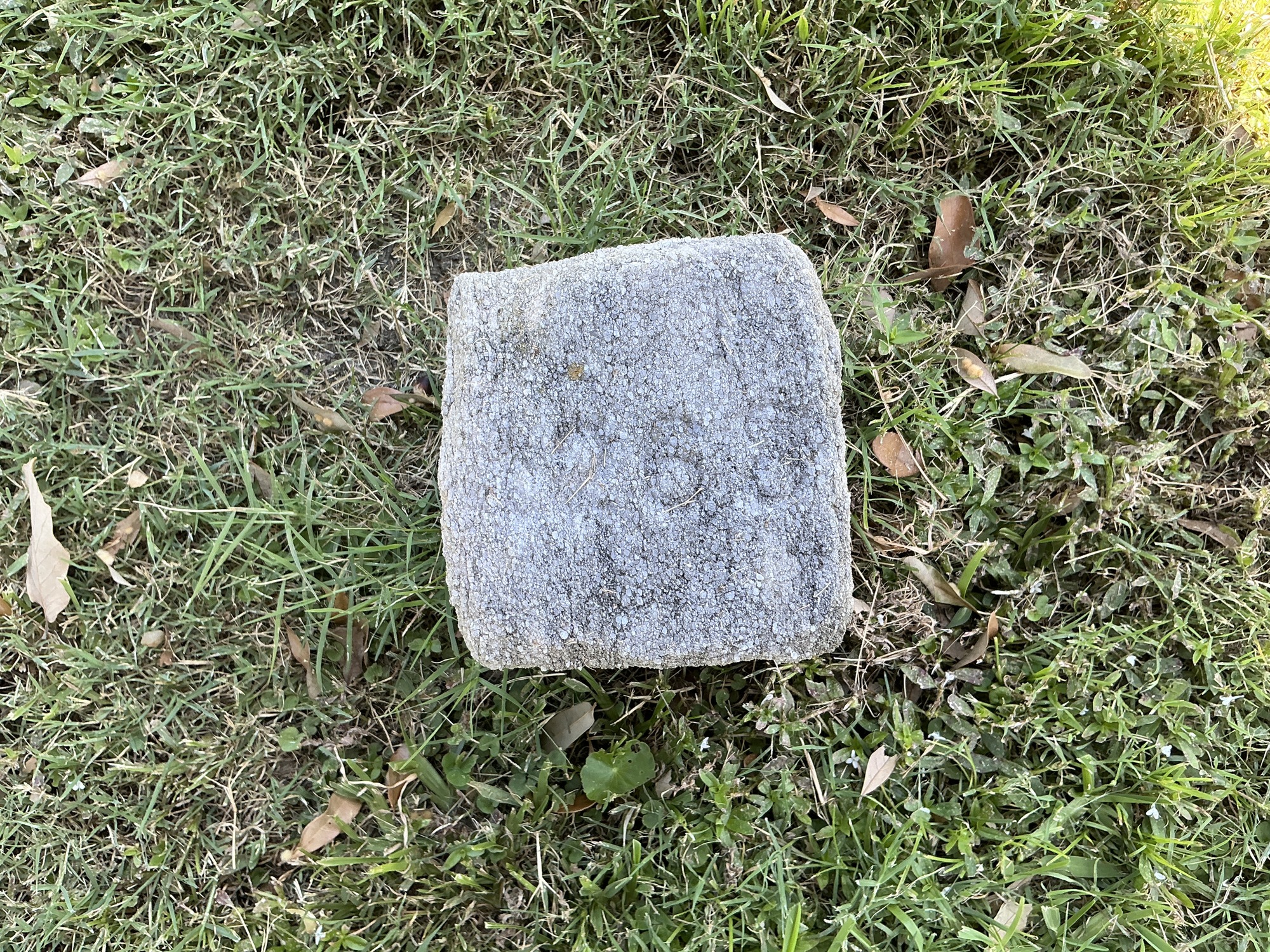 Top of flat marble marker