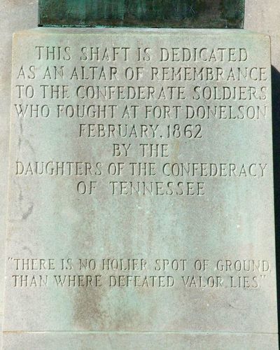 Confederate Monument at Fort Donelson National Battlefield in April 2005