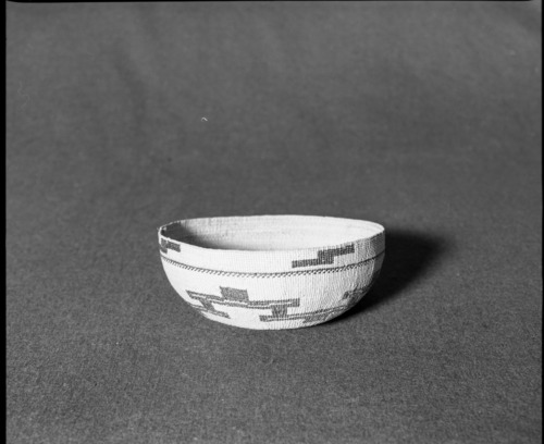 Marie Rozier Collection, Catalog No. 132. Object: Yurok/Karok/Hupa hat. Dimensions: 7 x 3". Materials: Maidenhair fern stem, beargrass, conifer root. Collection History: Mrs. S. M. Long Collection, collected between 1890 and 1910. Photographed by Michael Dixon in December 1982. Catalogued by Craig Bates and Barbara Beroza. Yosemite Collections, National Park Service.