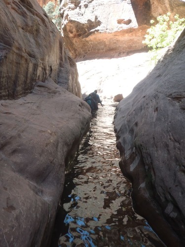 Tight section before choke stone