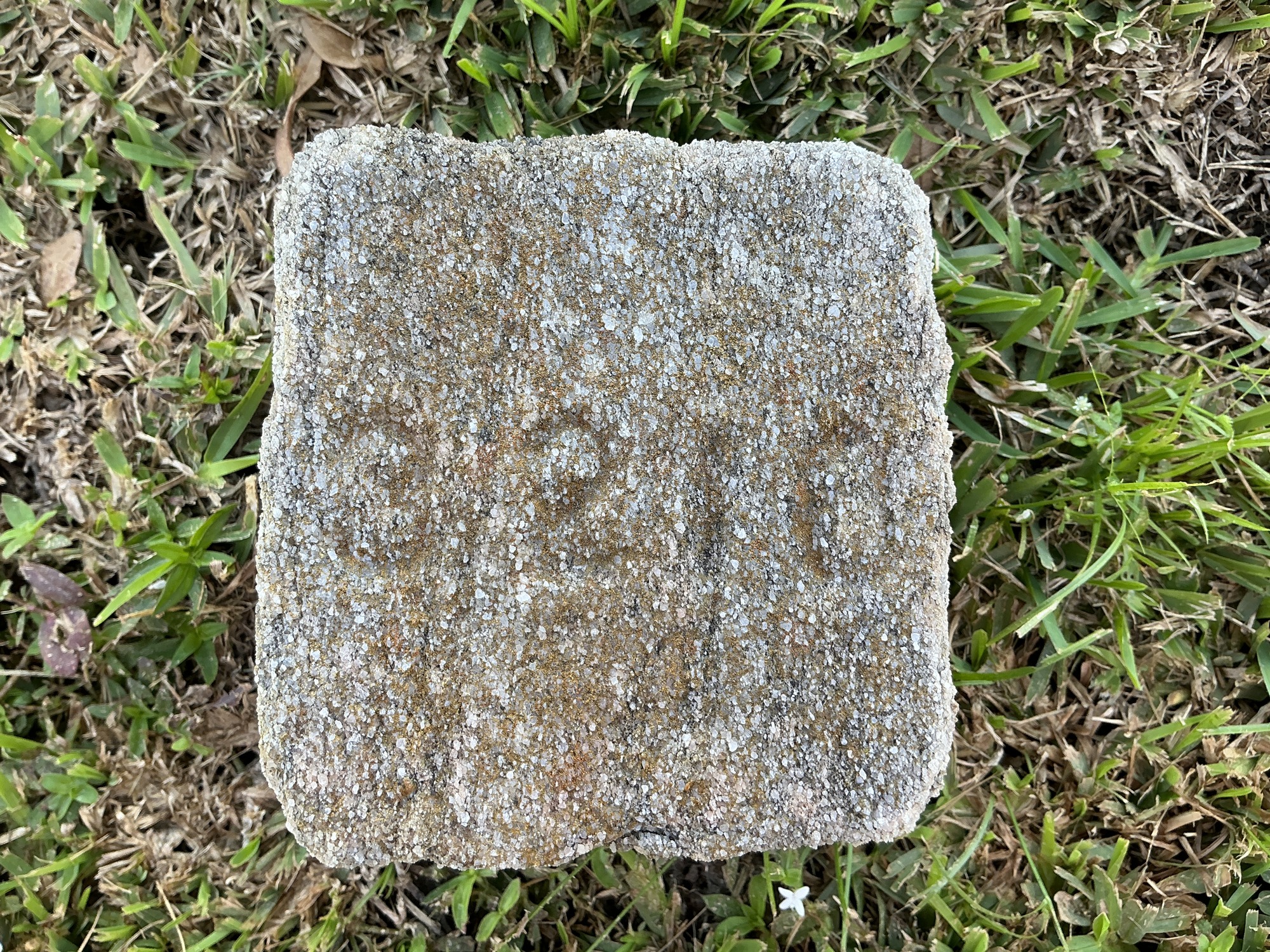 Top of flat marble marker