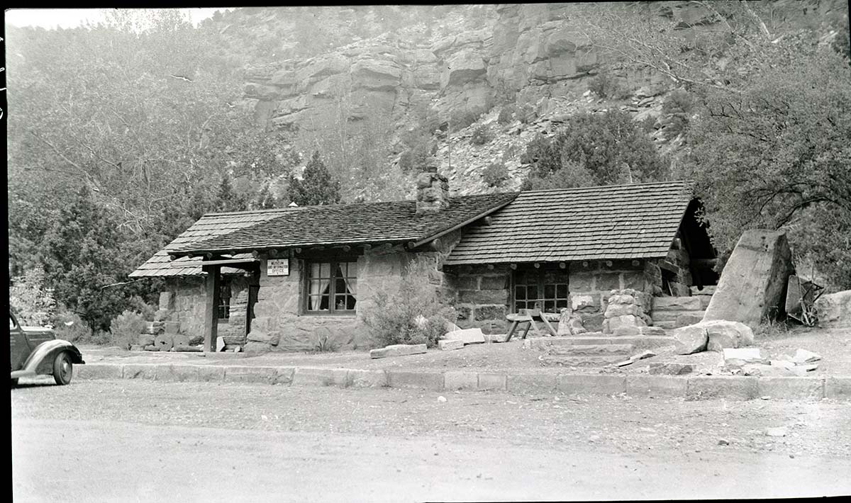 Museum at Canyon Junction, May 1938.