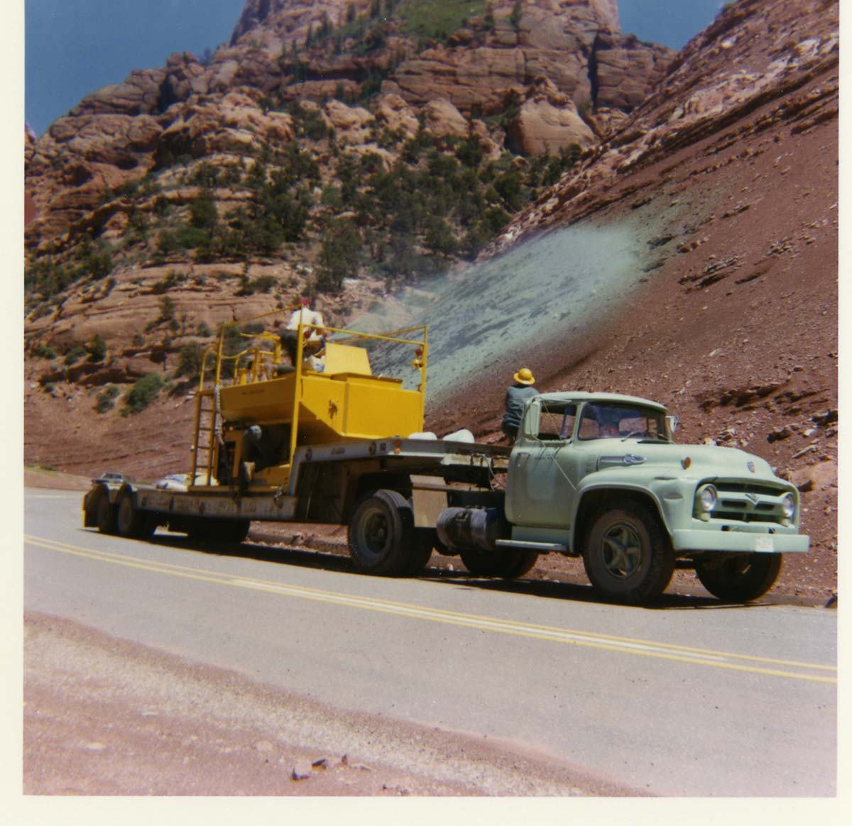 Color photo of the hydroseeding experiment along the Kolob Canyon Road.