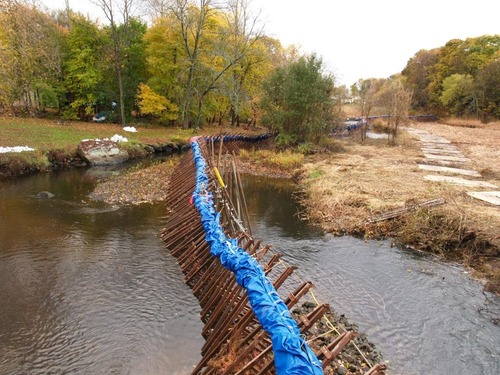 Coffer dam in the Saugus River