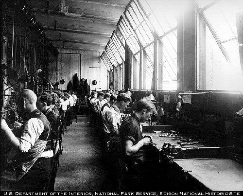 Bates Manufacturing Company, Machine Shop, Fifth Floor; September 24, 1913. 10.202/1