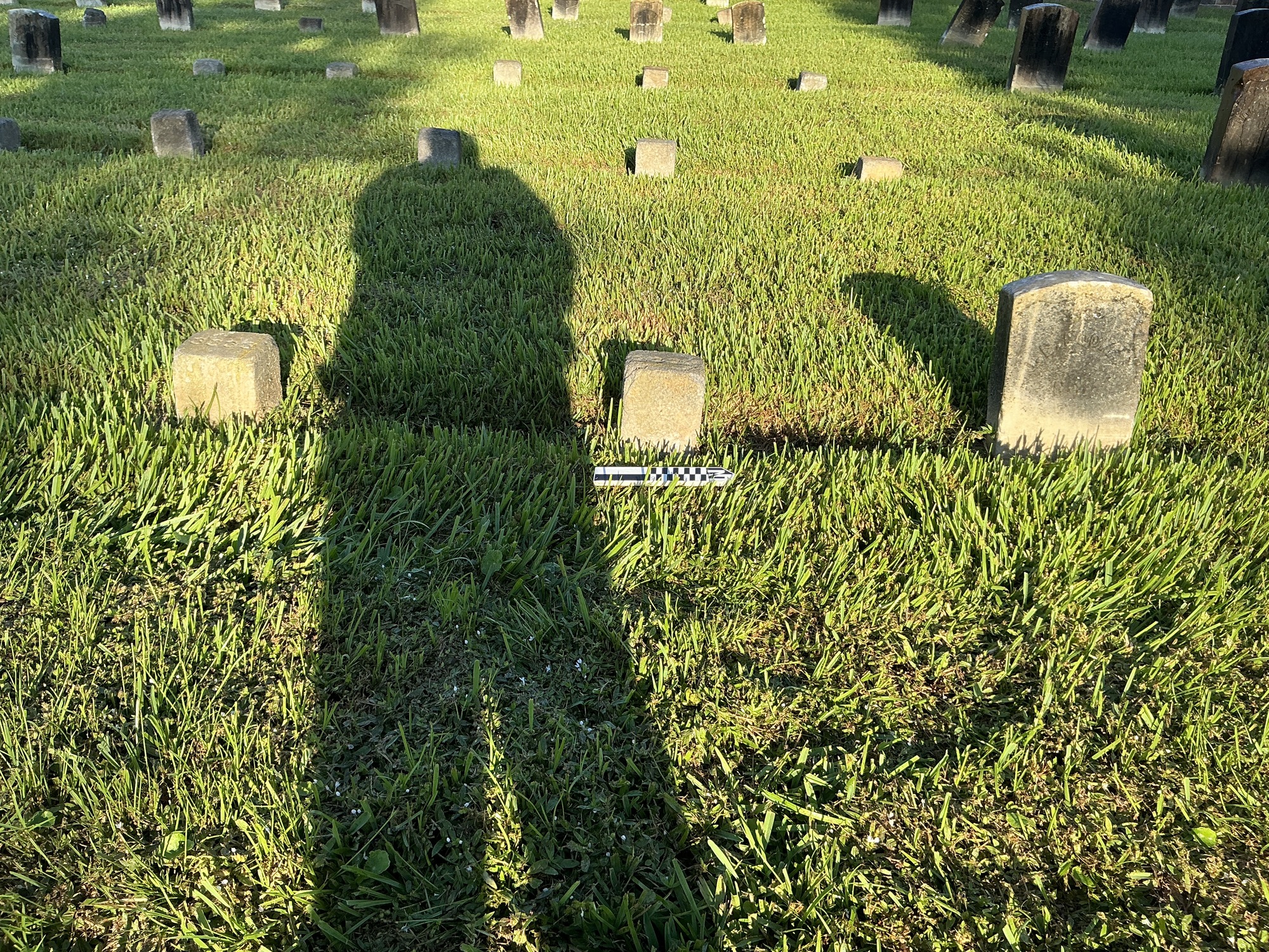 Extra image of flat marble marker