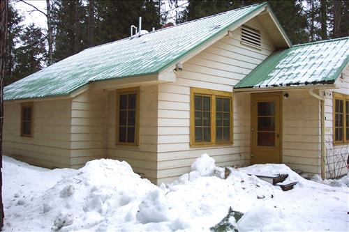 ARRA - Rehabilitate three historic quarters in Glacier NP