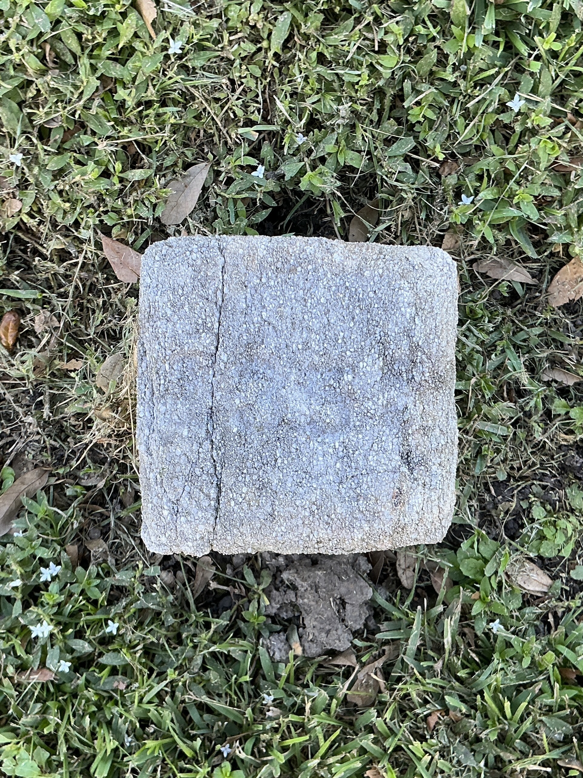 Top of flat marble marker