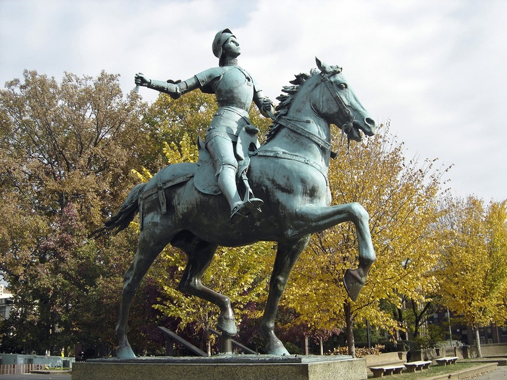 The Joan of Arc statue is the only statue in Washington D.C. that depicts a woman on horseback.