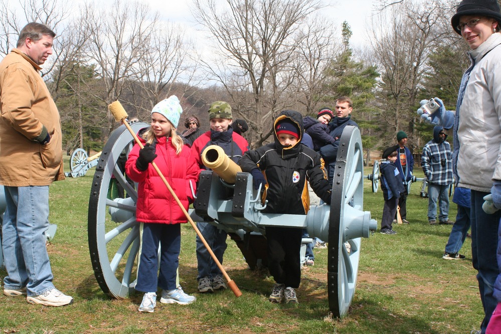 Junior Ranger Artillery Gun Crew
