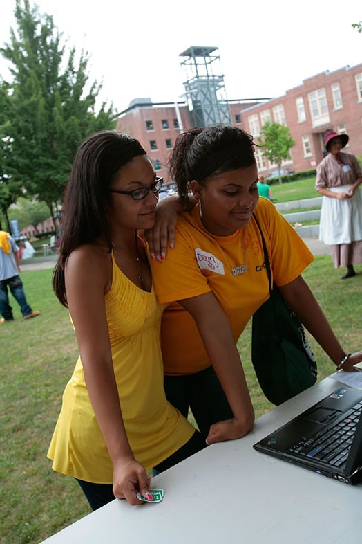 2009 Youth Summit Photograph