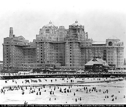 Traymore Hotel, Atlantic City, New Jersey, built with Edison Portland Cement. 08.110/3