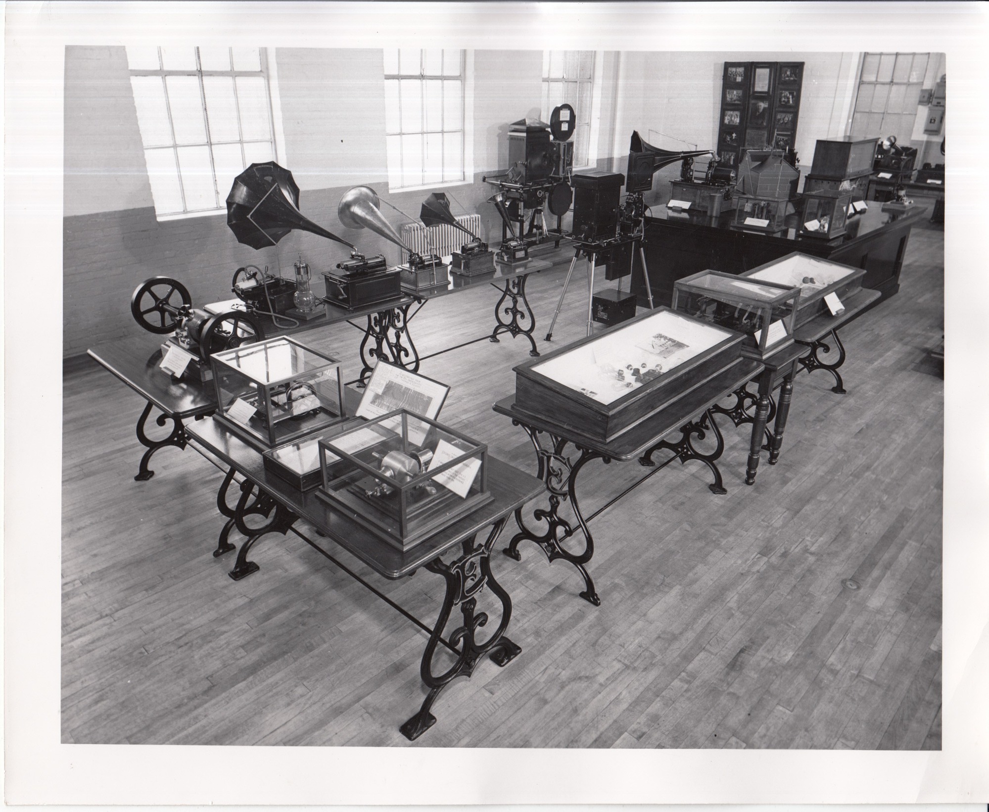 Artifacts on display in exhibition rooms in Building 1.