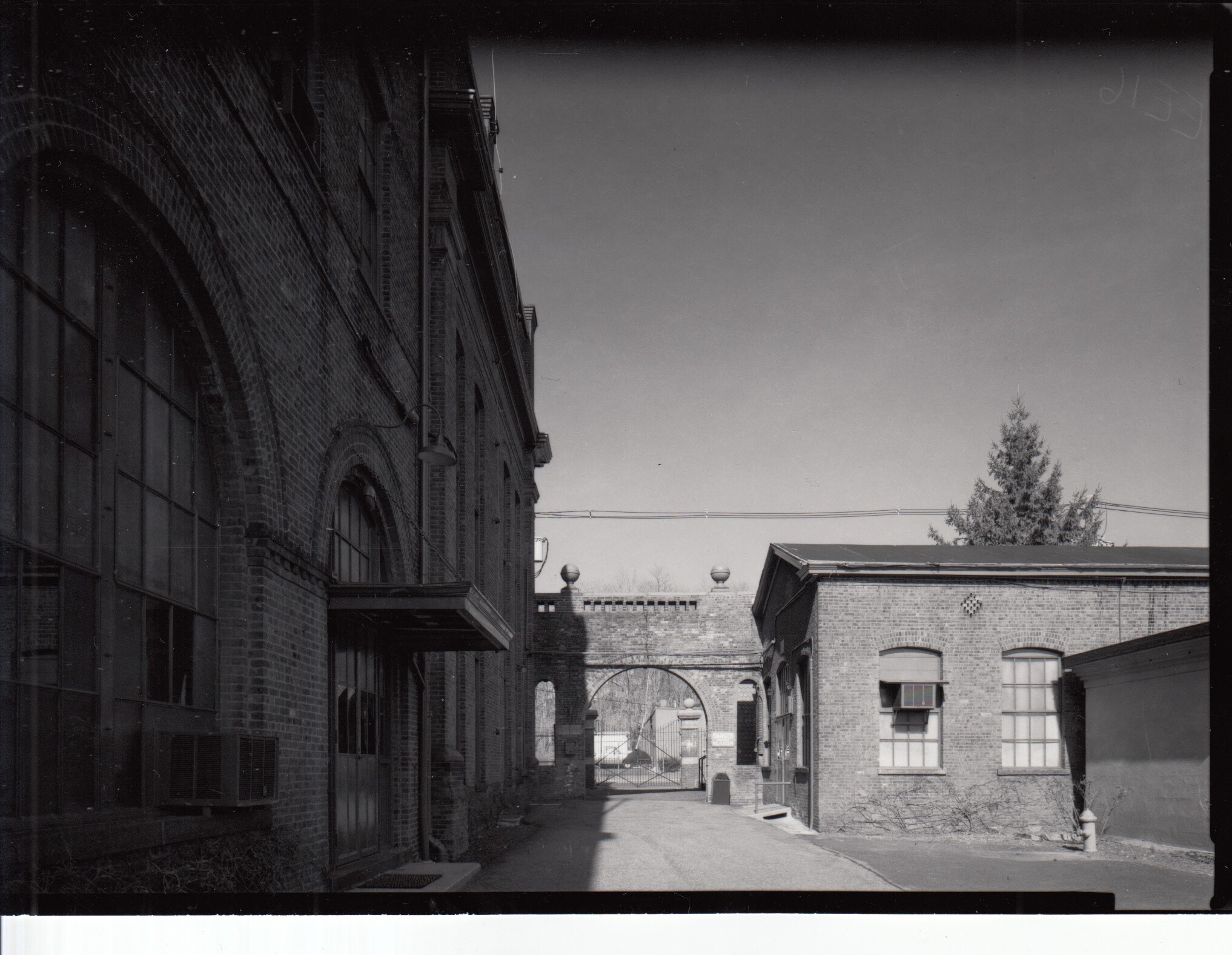 Laboratory Buildings 1 and 5, and archway.