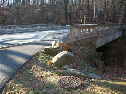 Joyce Road Bridge at Ross Dr  December 2011