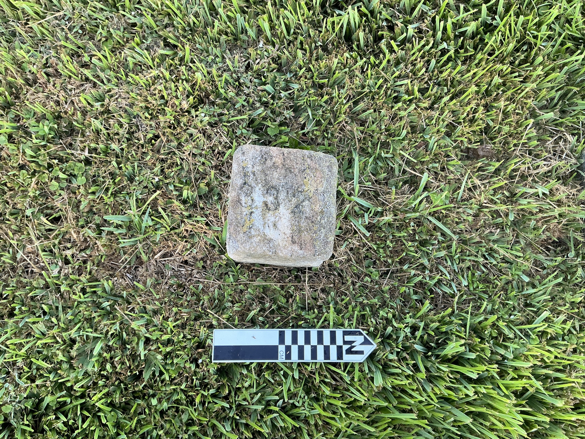 Extra image of flat marble marker