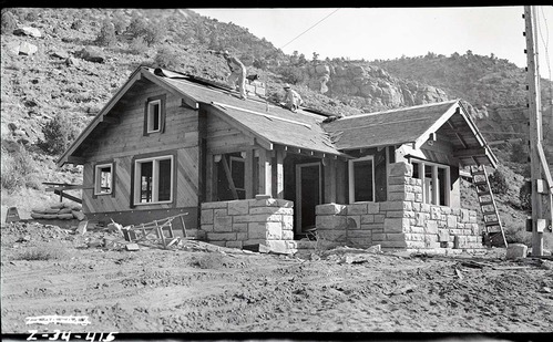 Construction, residence Building 10, Oak Creek.