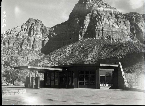 Service station, Camp Center.