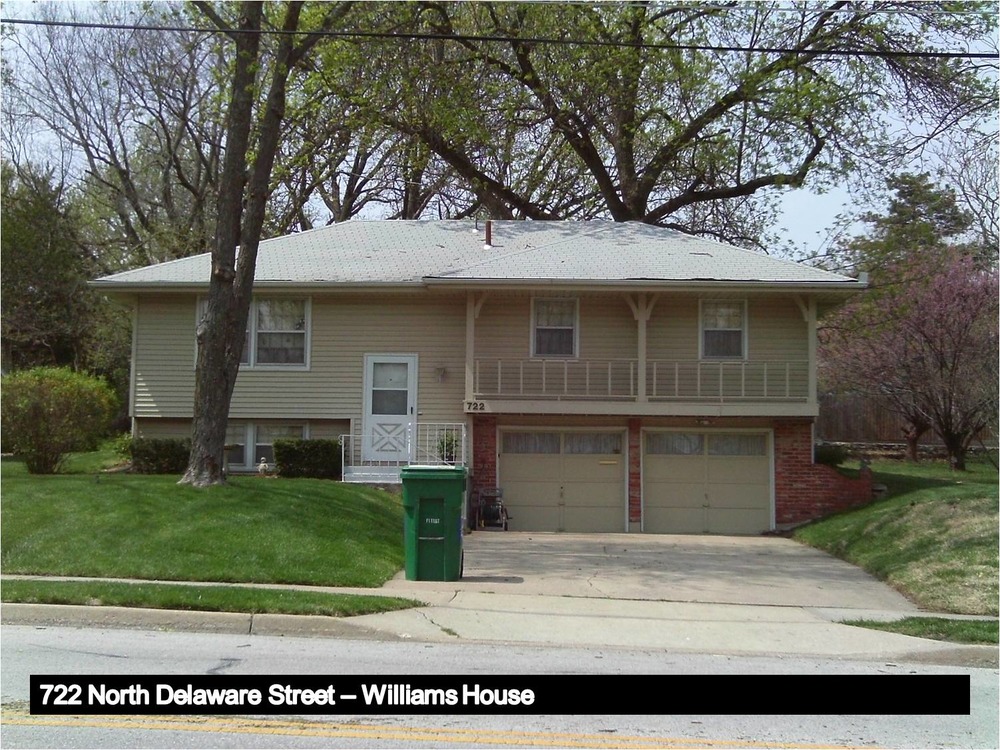 Modern (Split Level) style house