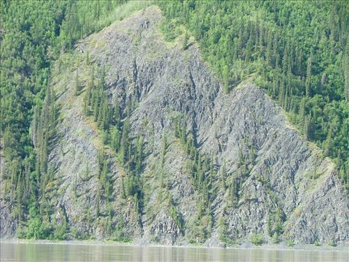 18 Yukon-Charley Rivers National Preserve Peregrine Falcon Survey July 2006