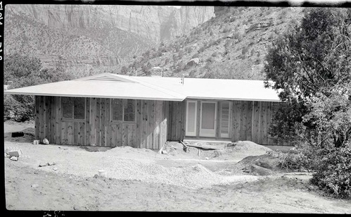 Residence Building 27, rear elevation, Oak Creek.