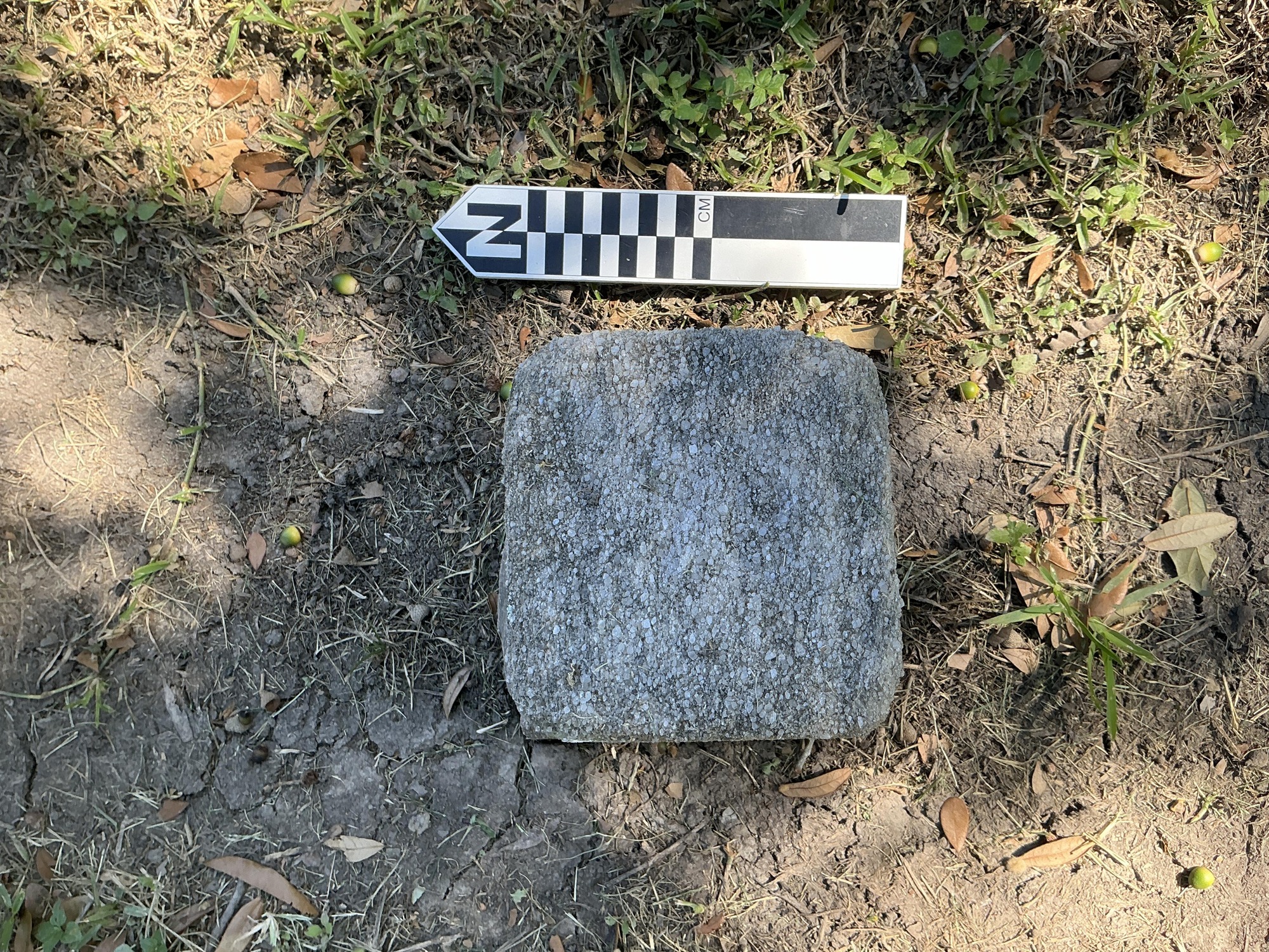 Extra image of flat marble marker