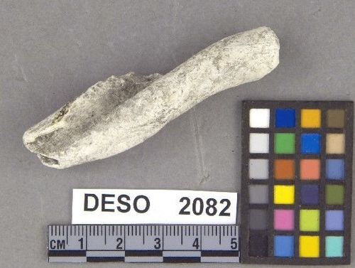 DESO    2082 -- Hammer