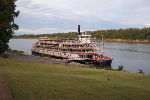 Pittsburg Landing is still an important stop for travelers on the Tennessee River.