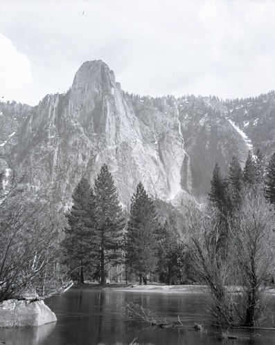 Sentinel Fall & Sentinel Rock from across Leidig Meadows on Merced River.