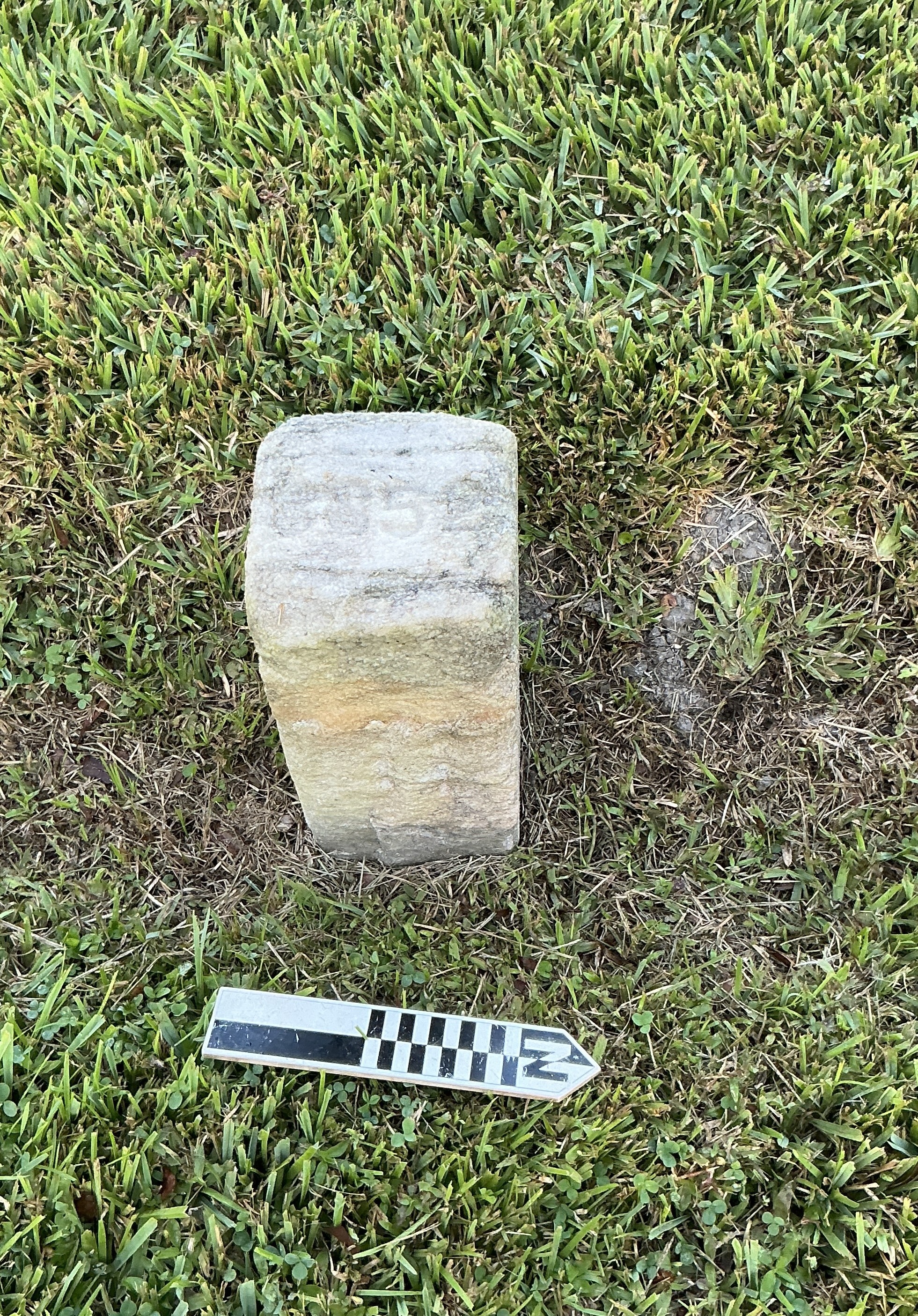 Extra image of flat marble marker