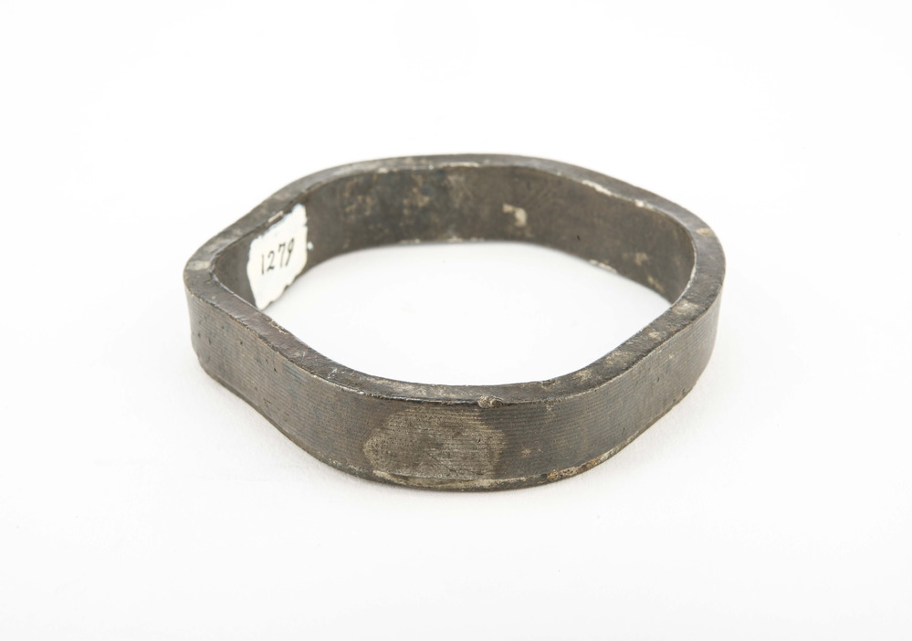 Edison Talking Doll cylinder - view 4