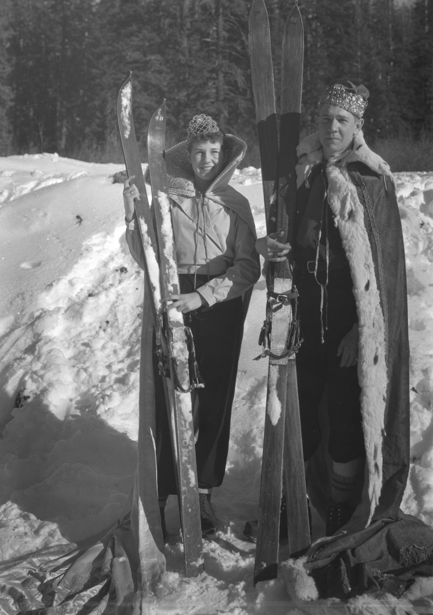 King Jack Patterson and Queen Helen Patterson. Dedication of Badger Pass Ski House.