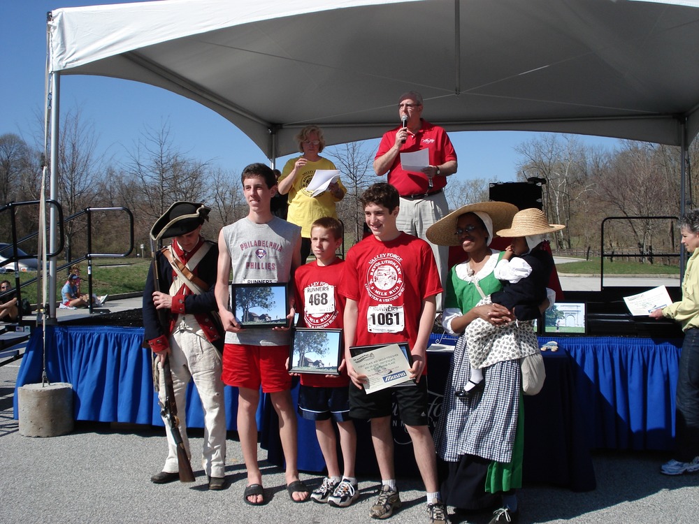 Awards were presented to the top finishers. Park Rangers Peter Maugle and Ajena Rogers assisted with the presentations.