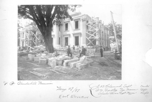  Men building the Vanderbilt Mansion on May 29, 1897.