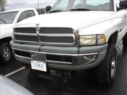 1998 Dodge 2500 4x4 pickup truck with snowplow attachment